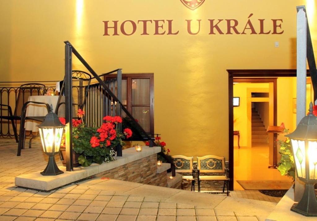 Hotel U Krale Jičín Exteriör bild
